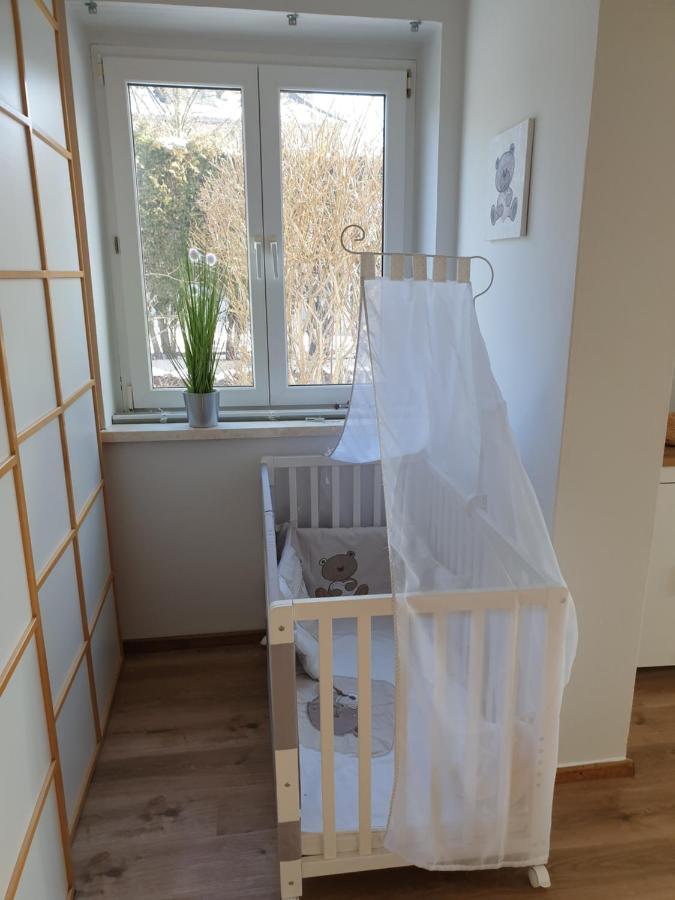 Family Apartment Linz Wohnen Mit Garten Am Fusse Des Poestlingbergs Top Lage Villenviertel Buitenkant foto
